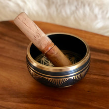 Load image into Gallery viewer, Singing Bowl Set
